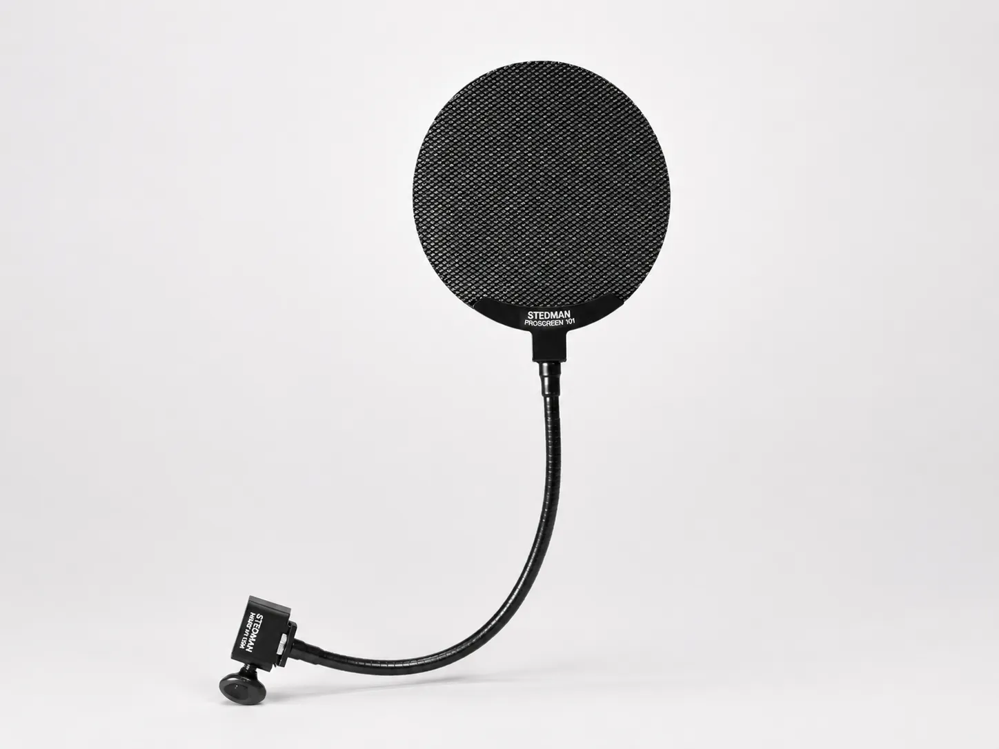 ナレーション収録に使用したSTEDMAN PROSCREEN 101